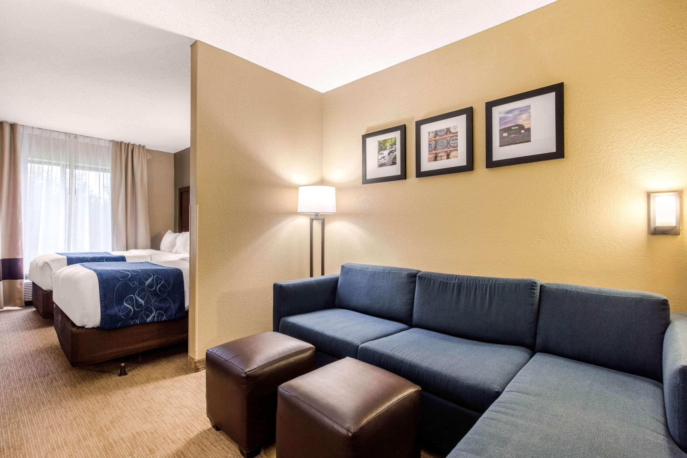 Comfort Suites Manchester Eksteriør bilde