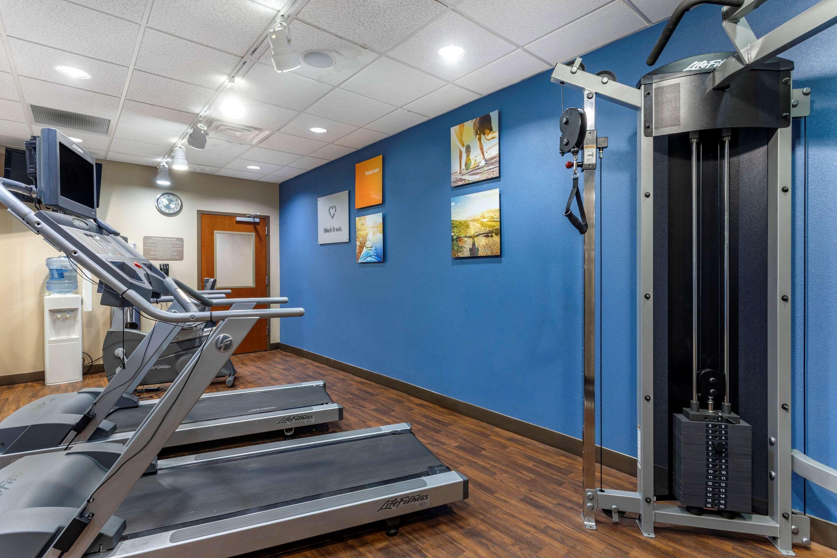 Comfort Suites Manchester Eksteriør bilde